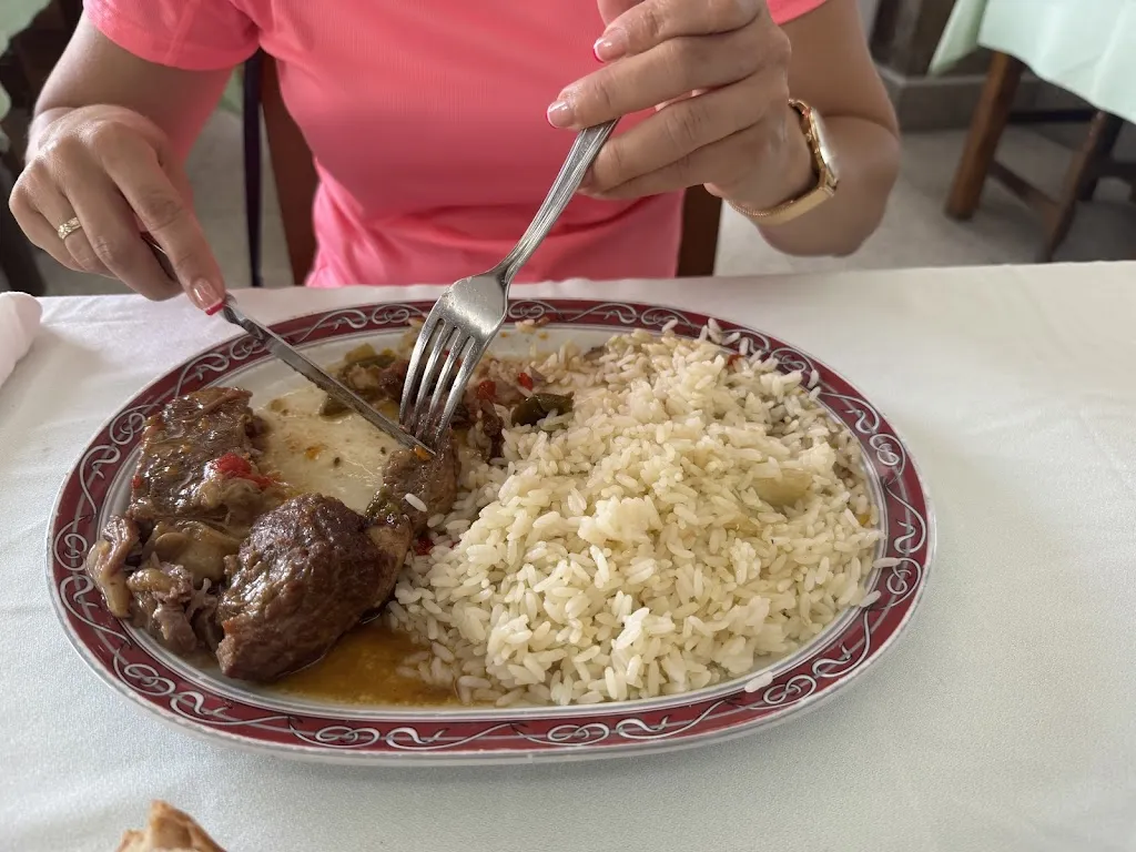 Alex R.G._Restaurante Parrillada La Ronda_Arteixo_avis