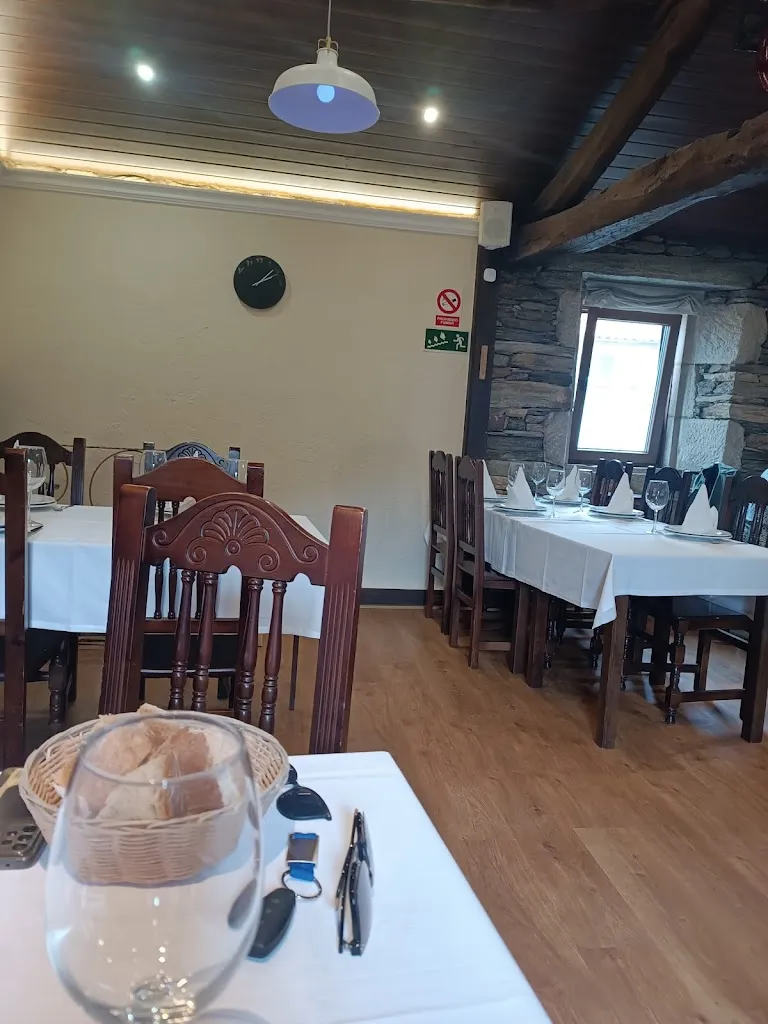 Ana_A Eira de Vilariño_Forcarei_review