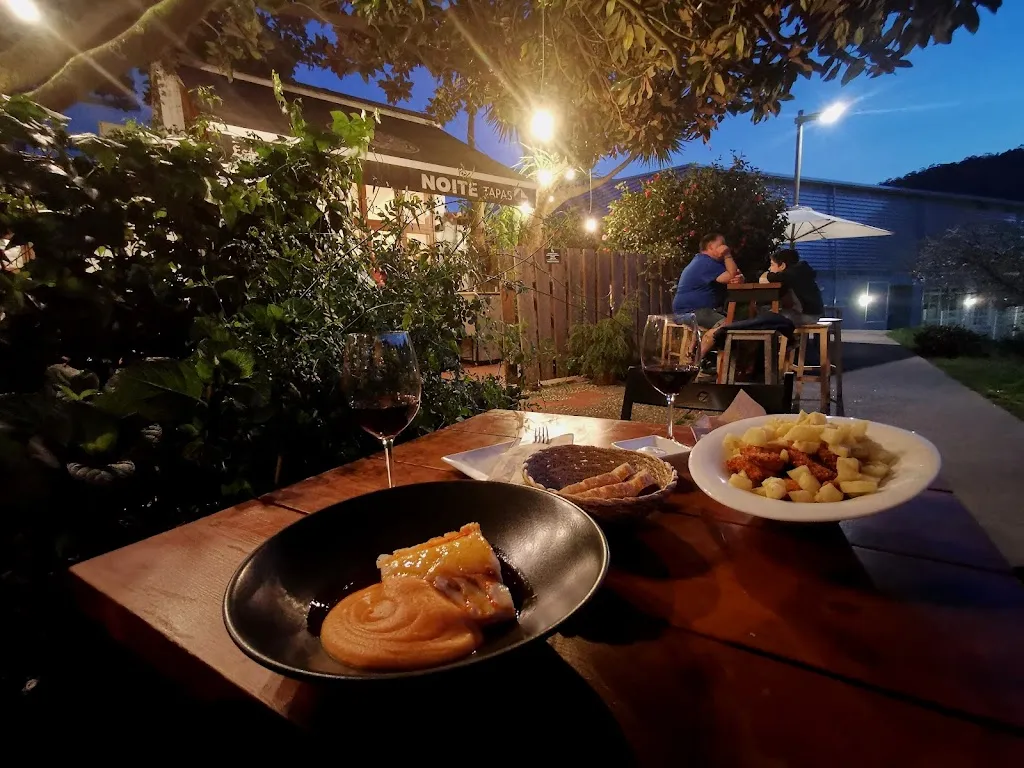 V P_Noite Tapas_Bueu_Bewertung