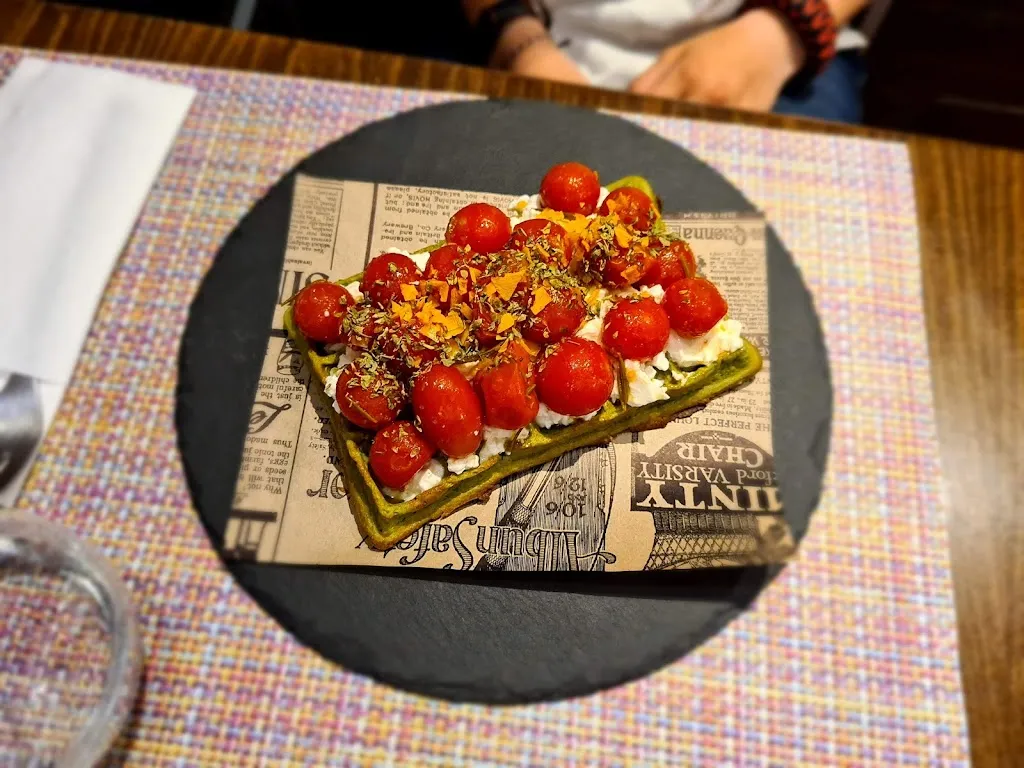 Edziu Edziu_La Zarzamora_Bueu_recensione