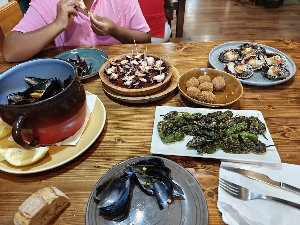 Vinoteca A Cepa_Bueu_slider_image_3