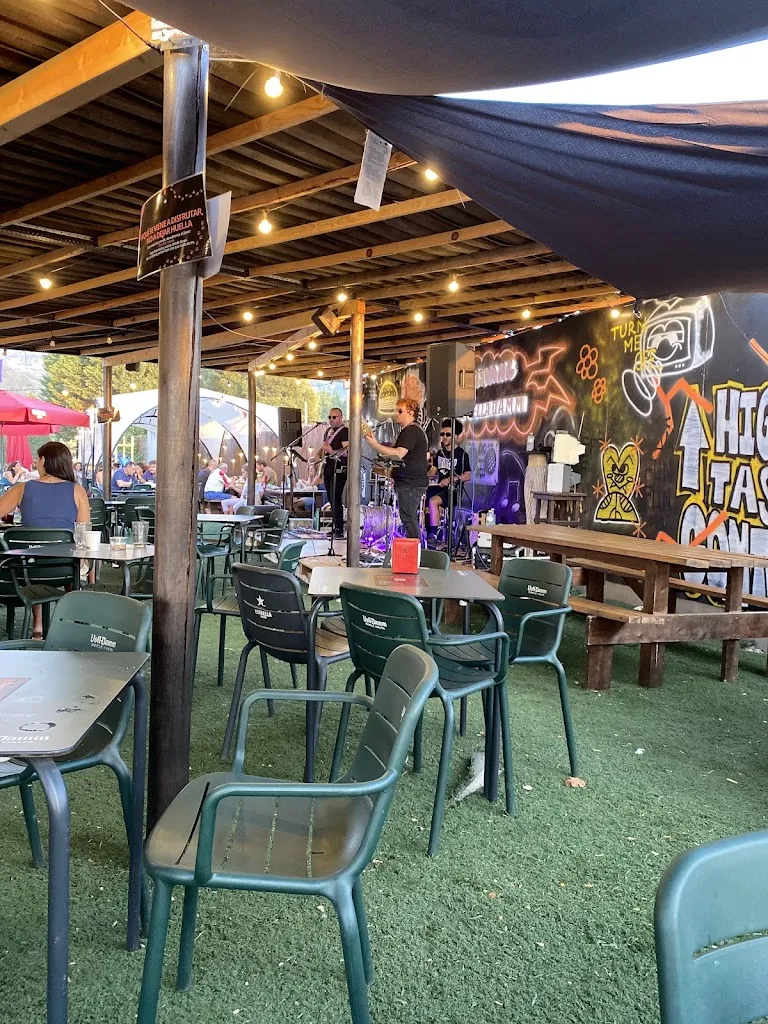 Informal Portomayor_Bueu_slider_image_1