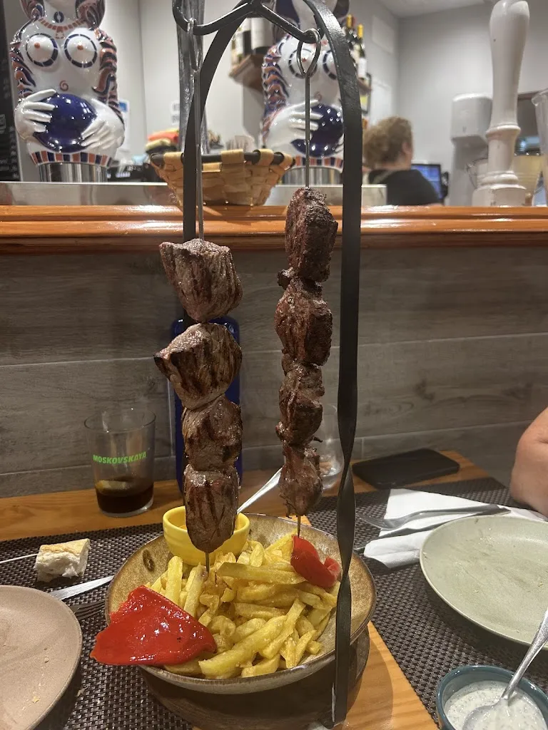 Pyramis restaurant in Bueu