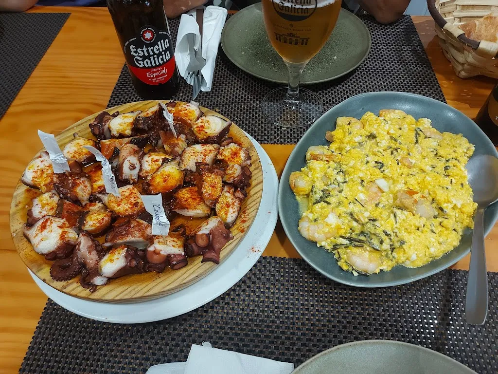 Pyramis_Bueu_slider_image_2