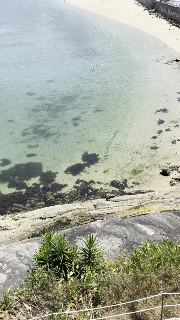 Adrielle Silva_el Sombrero_Bueu_review