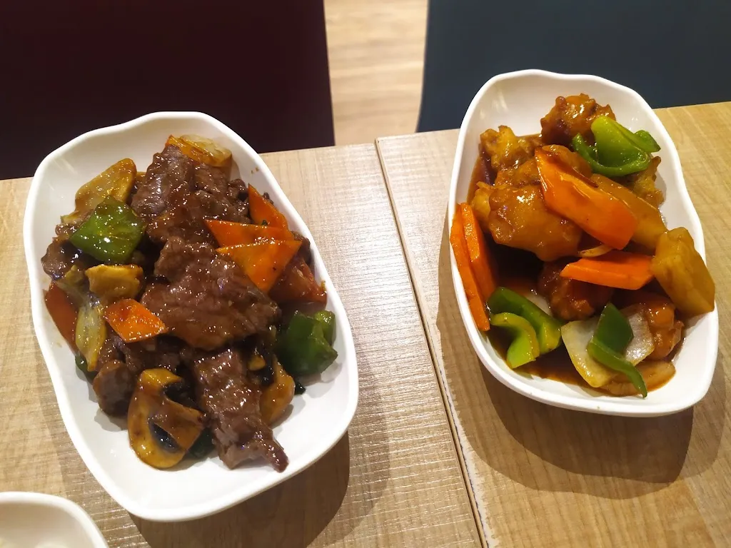 Menu_Llama Wok_Lama A_image_8