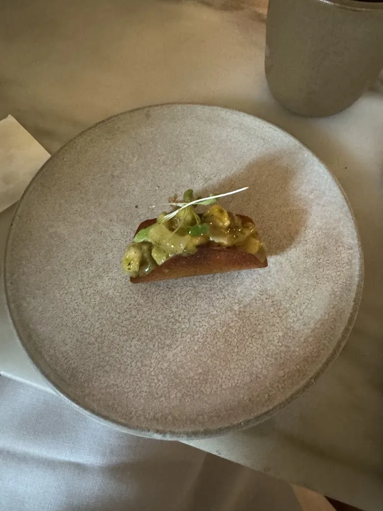 Mariana Hamui_Llama Inn Madrid_Lama A_review