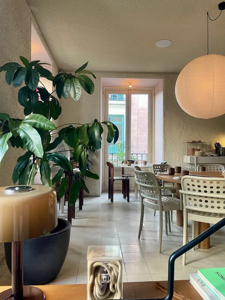 Llama Inn Madrid_Lama A_slider_image_3