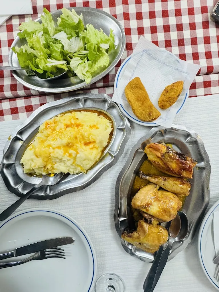 Noor E Elahi_A Tasquinha_Guarda A_review