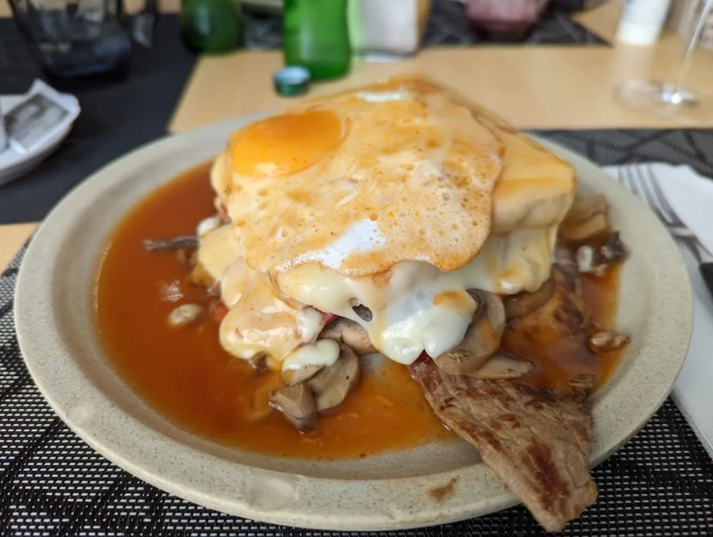 Johann Kwan_Digujá_Guarda A_review