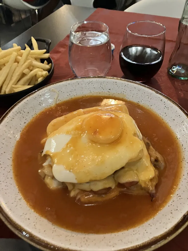 Darryl Lopes_D'sigual Wine House_Guarda A_review