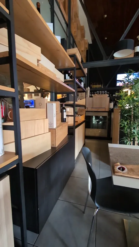 D'sigual Wine House_Guarda A_slider_image_2