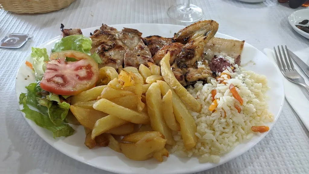 Menu_Restaurante Cantinho d'Avo_Guarda A_image_4