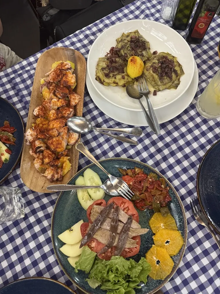 Brianna Leary_Restaurante Sidrería Casa Parrondo_Moaña_review