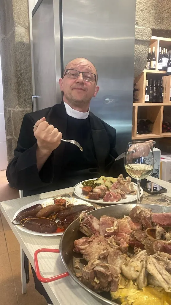 O Bicarelo do bico do brelo_A mini_Mondariz_review