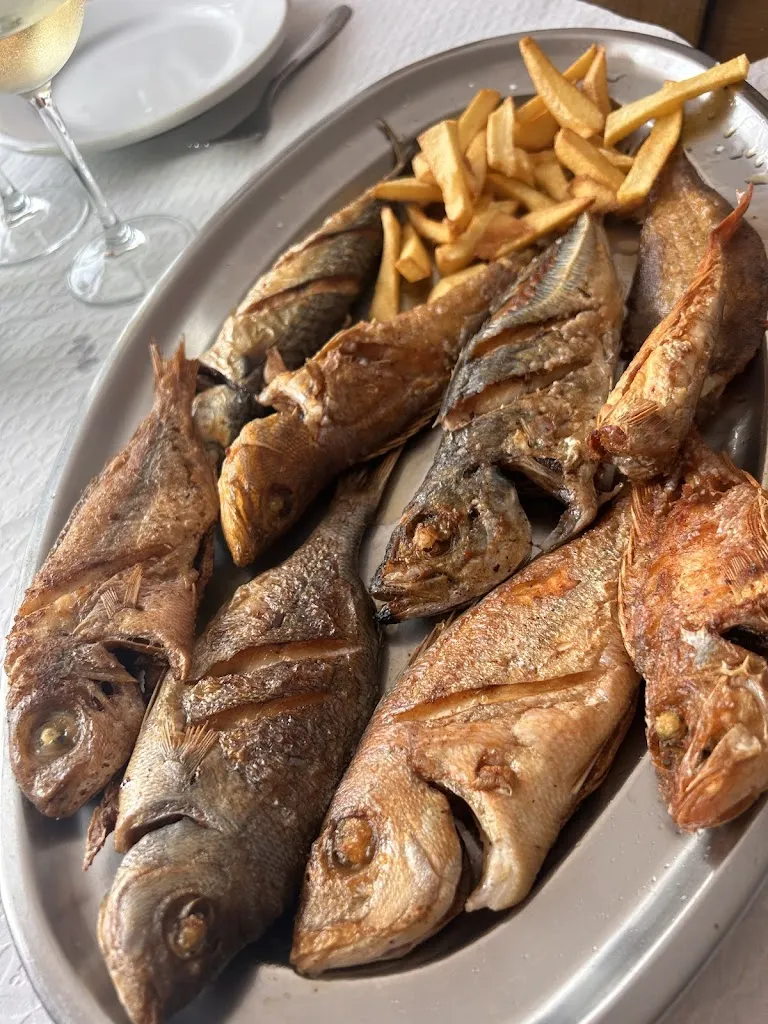 Clara Anfruns_Restaurante-Bar López_Illa de Arousa A_review