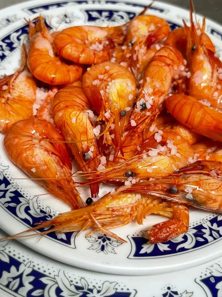 Iago Paz ricart_Aldea_Illa de Arousa A_review