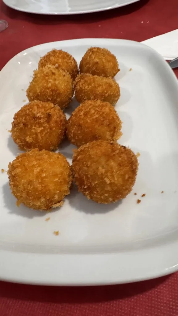 Ana Abalo Barba_Restaurante O Bornal, Las Sinas, Vilanova de Arousa_Illa de Arousa A_review