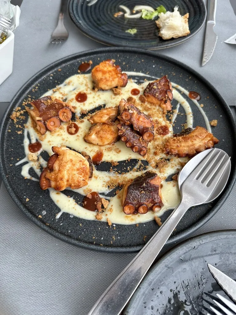 Karl Worley_Taperia Pé de Cuba_Illa de Arousa A_review