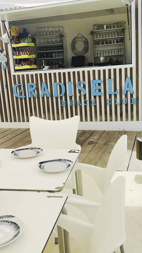 Gradisela Chiringuito_Illa de Arousa A_slider_image_2