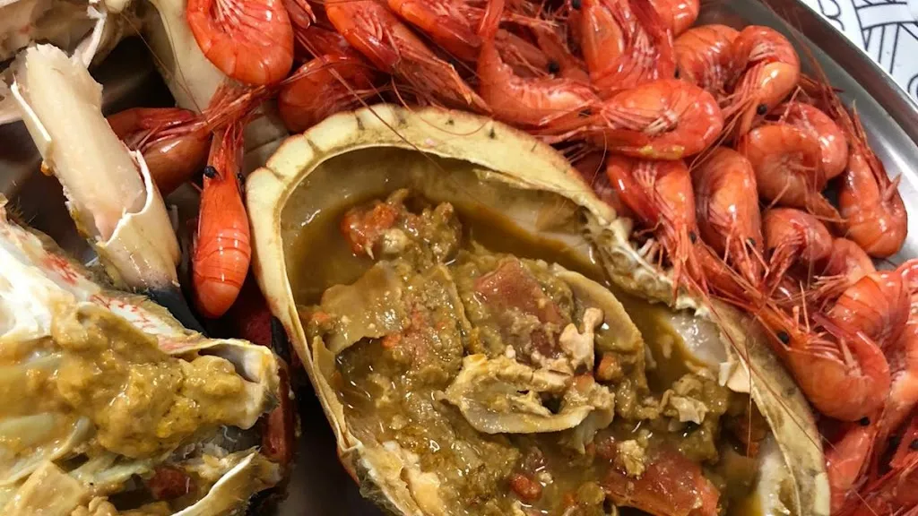 Cooperativa Ría de Arousa restaurant in Illa de Arousa A