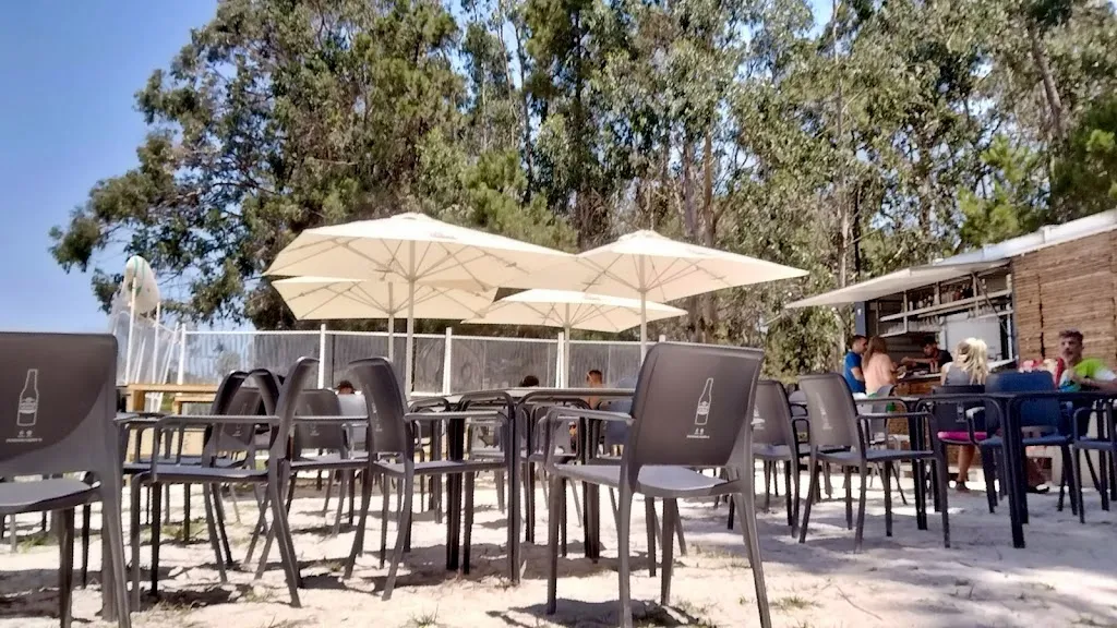 Chiringuito Salitre Isla Arousa restaurant in Illa de Arousa A