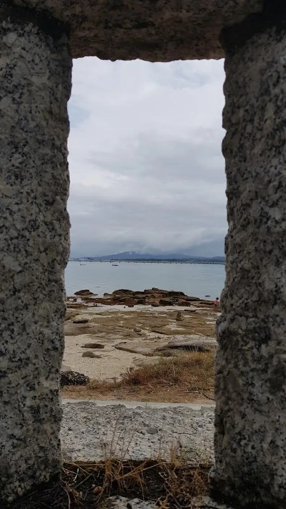 Iria V_El Chozo_Illa de Arousa A_review