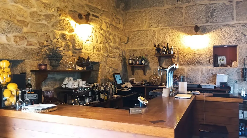 Pazo de Lis Taberna Rural_Meaño_slider_image_1