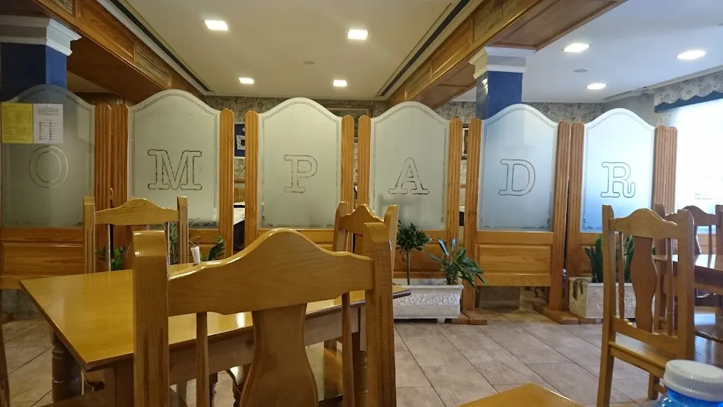 Parrillada O Compadre restaurant in Meaño
