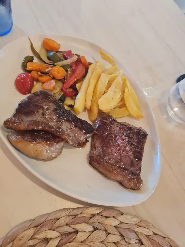 Menu_Restaurante La Escondida_Meaño_image_4