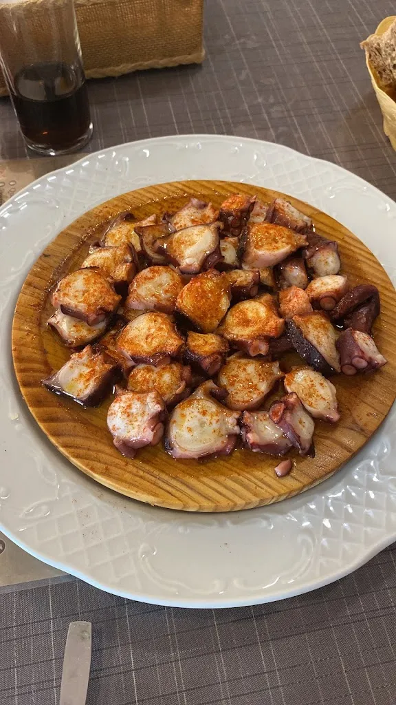 Lucía Díaz_Furancho Lar Do Vila_Meaño_review