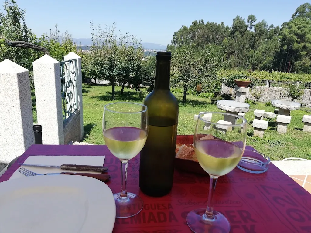 Menu_O Lar do Outeiro - A de Quinteiro_Meaño_image_6