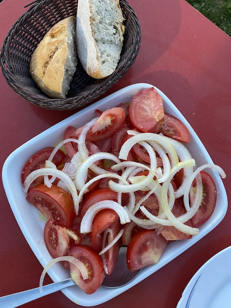 Menu_O Lar do Outeiro - A de Quinteiro_Meaño_image_8