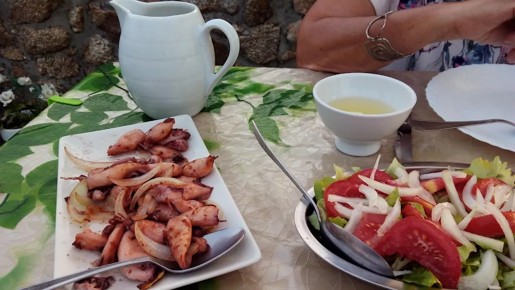 Menu_O Lar do Outeiro - A de Quinteiro_Meaño_image_9