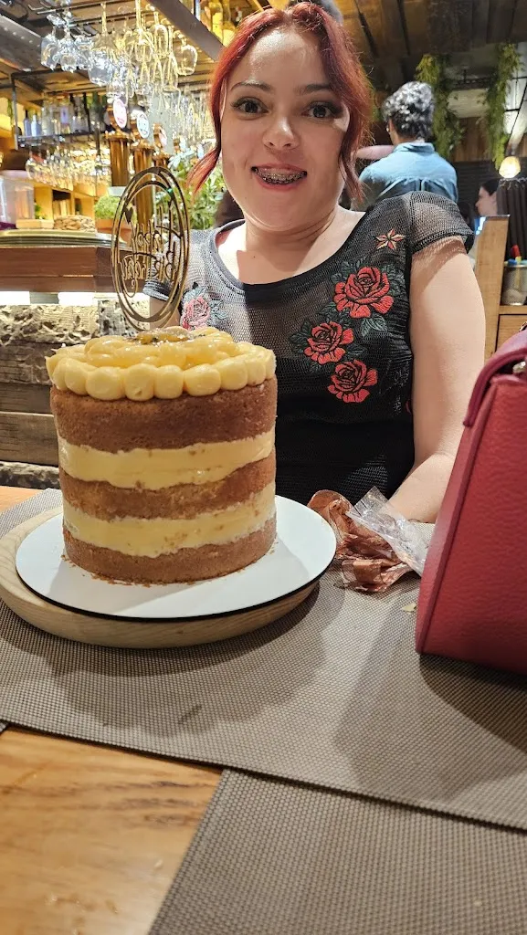 Mikaela Vitória_1001 Ofertas_Gondomar_review