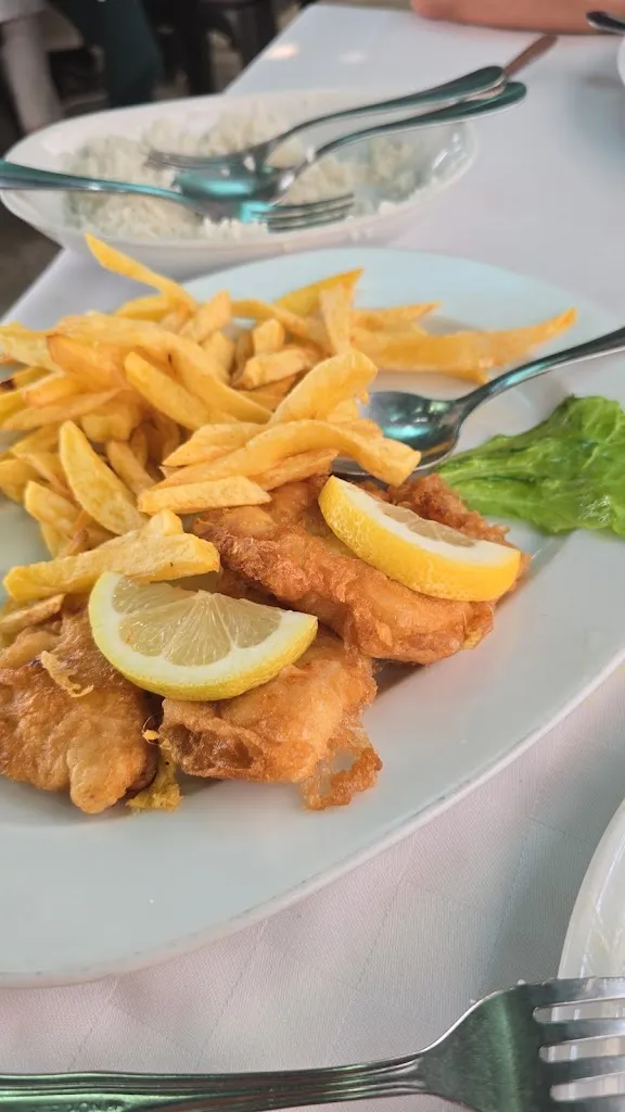 Luiz Fernando Coura_Restaurante Casa Lindo_Gondomar_review