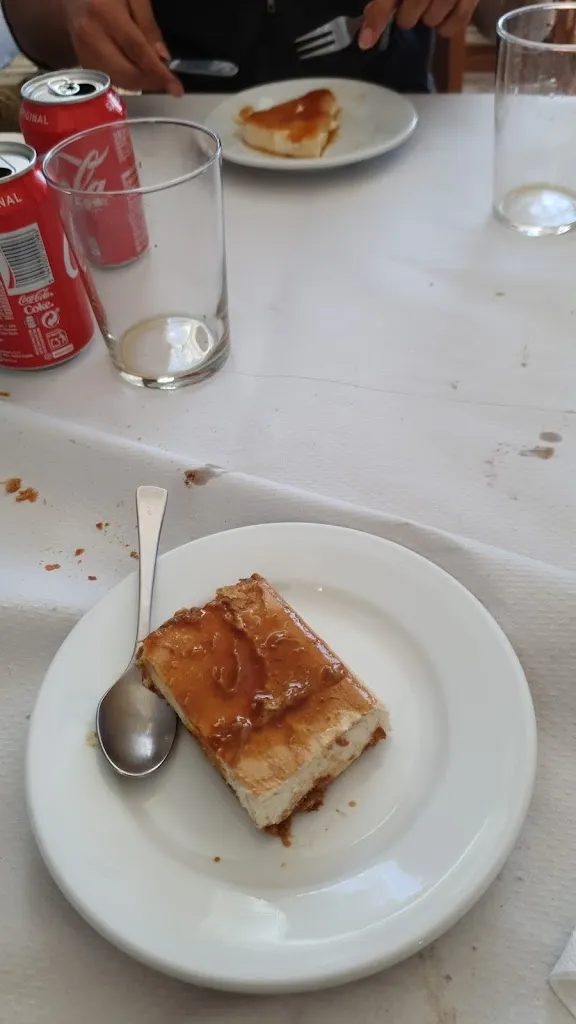 Menu_Restaurante Bar Cernadas_Pazos de Borbén_image_5