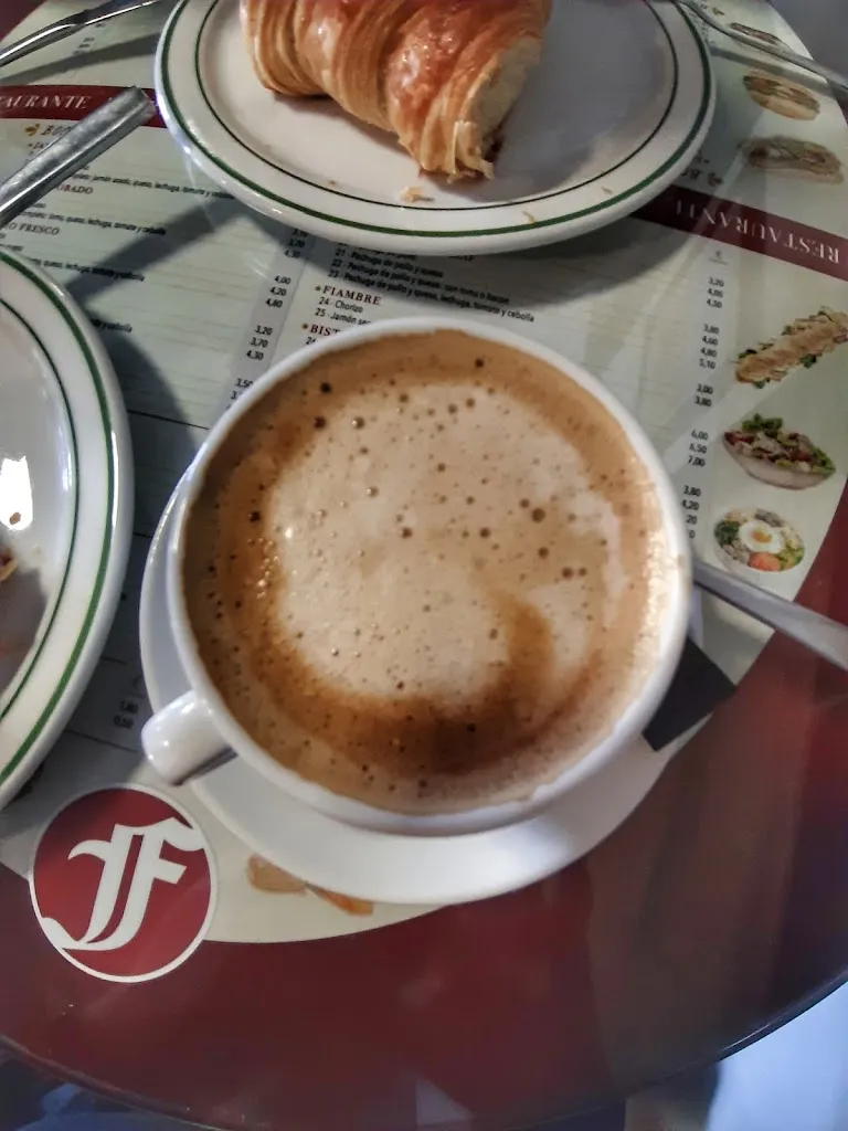 Seseixa_Cafe - Bar Restaurante Floriano_Mos_review