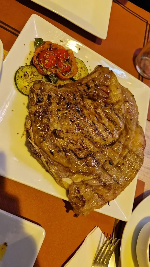 Pariz_Restaurante Argentino La Lomoteca_Santa Pola_review