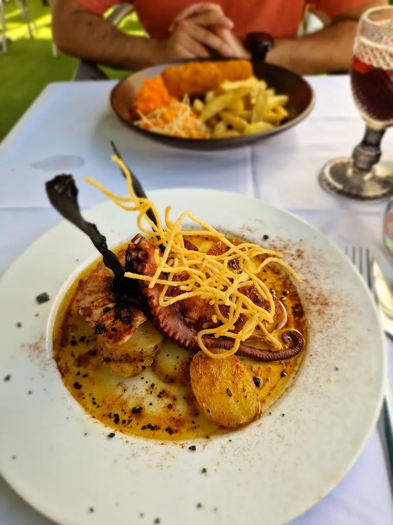 Ola Janek_La Casa de Pola_Santa Pola_review