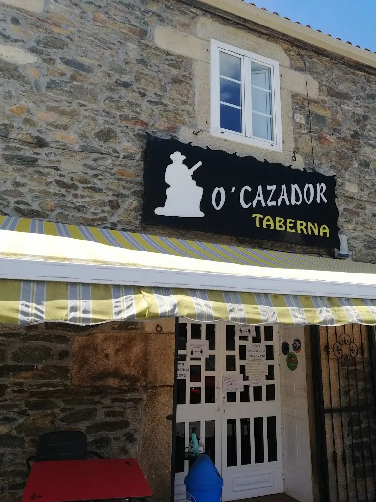 Taberna O' Cazador restaurant in Lalín