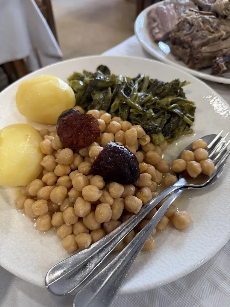 Brais Martínez_Parrillada Airiños Lalin_Lalín_review