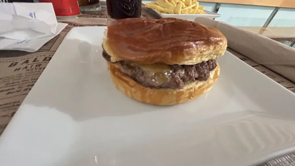 Casa Avril Smash and Pizza_Lalín_slider_image_2