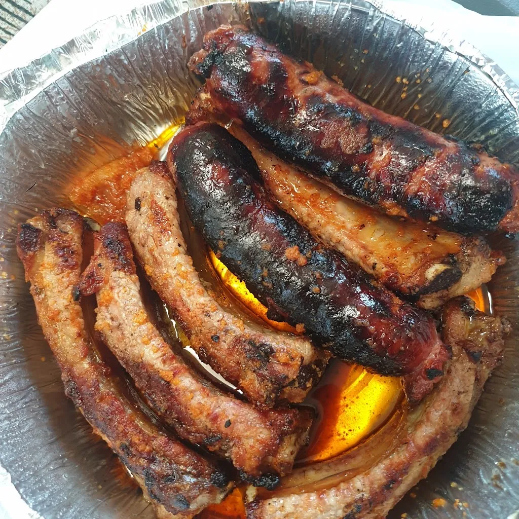 O ASADOR O CARBÓN restaurant in Lalín