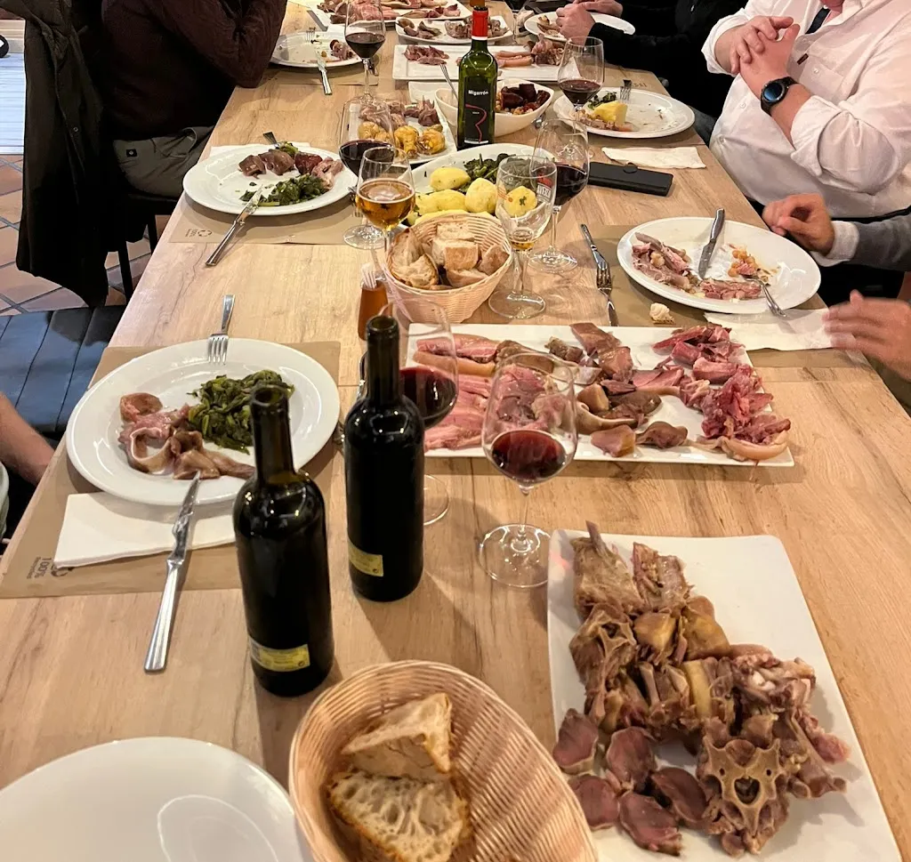 Sergio Caaveiro_O Picoteo_Lalín_review