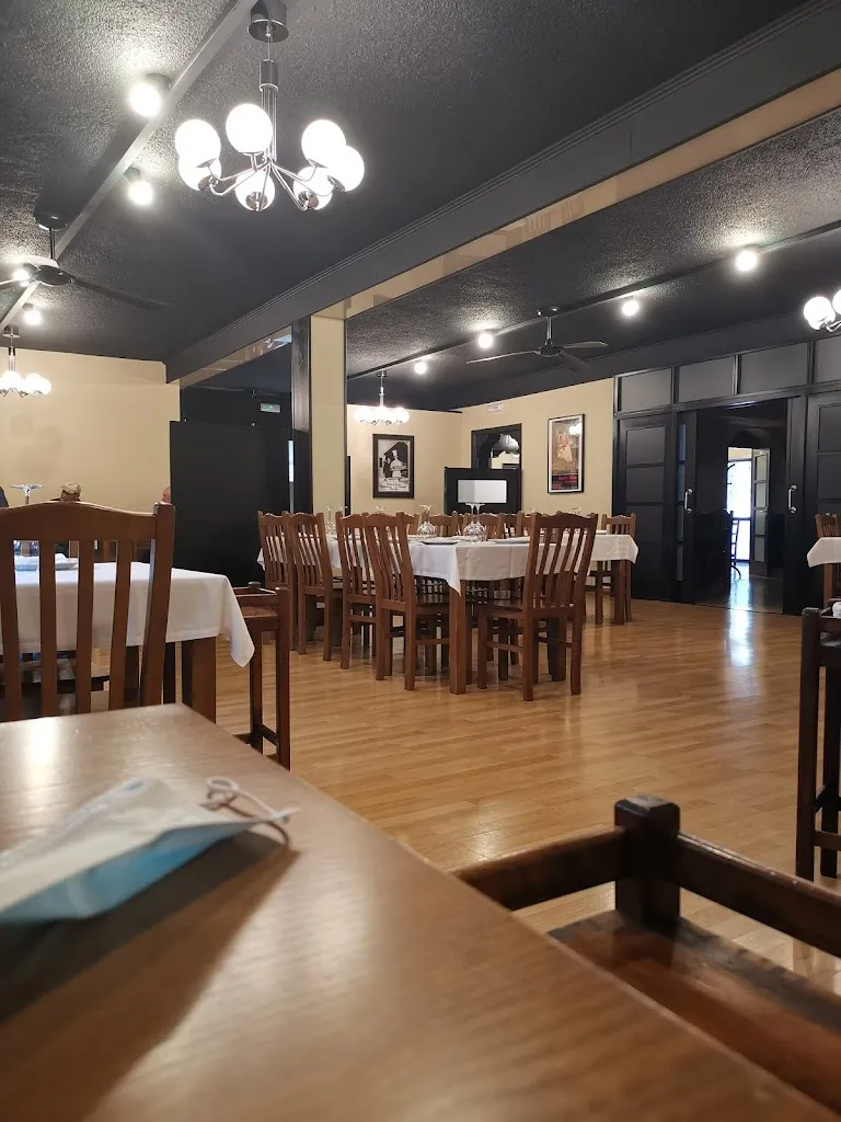 Oren Yosef_Restaurante La Robleda_Lalín_review