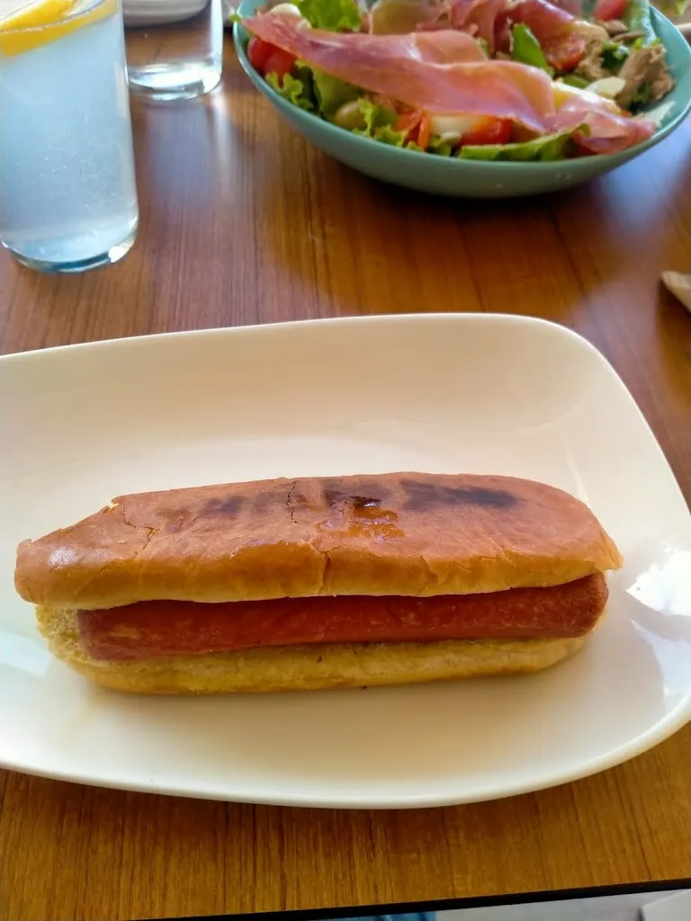 Menu_Burguer La Flor_Lalín_image_4