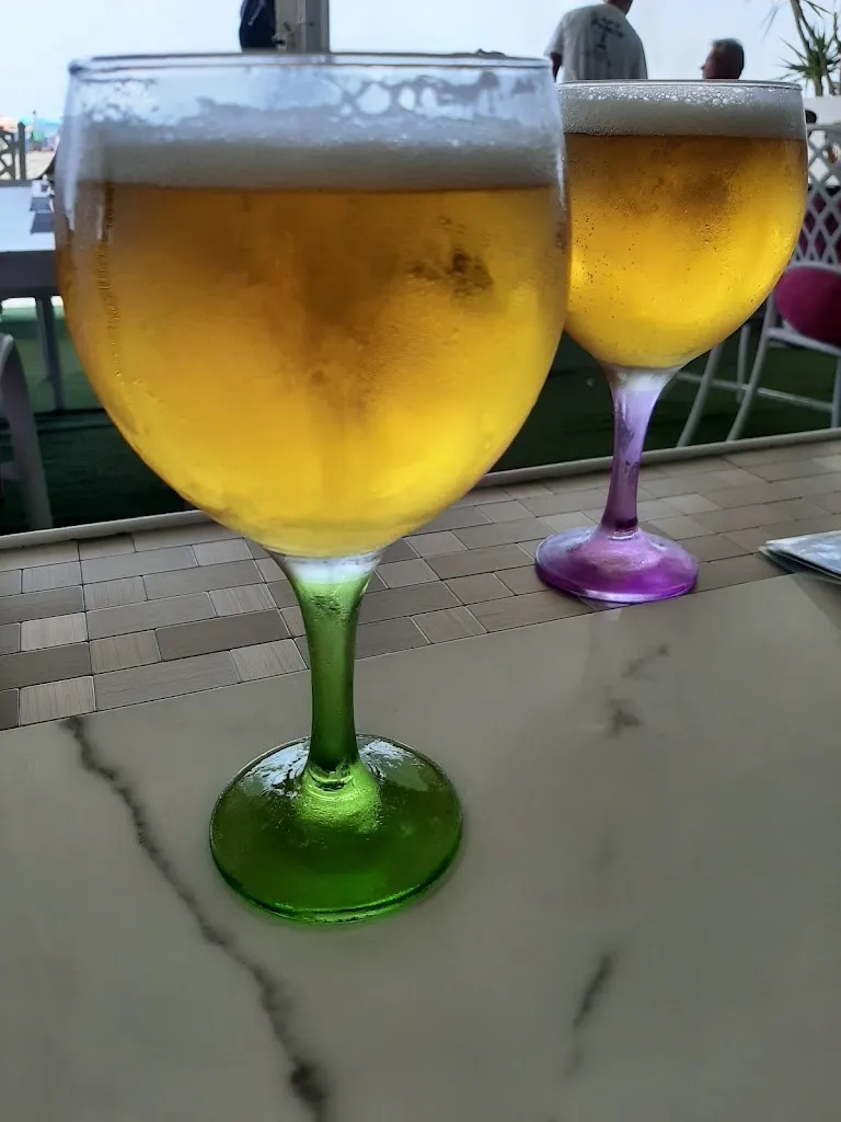 R Stunetii_Cafe Paris Restaurante_Santa Pola_avis