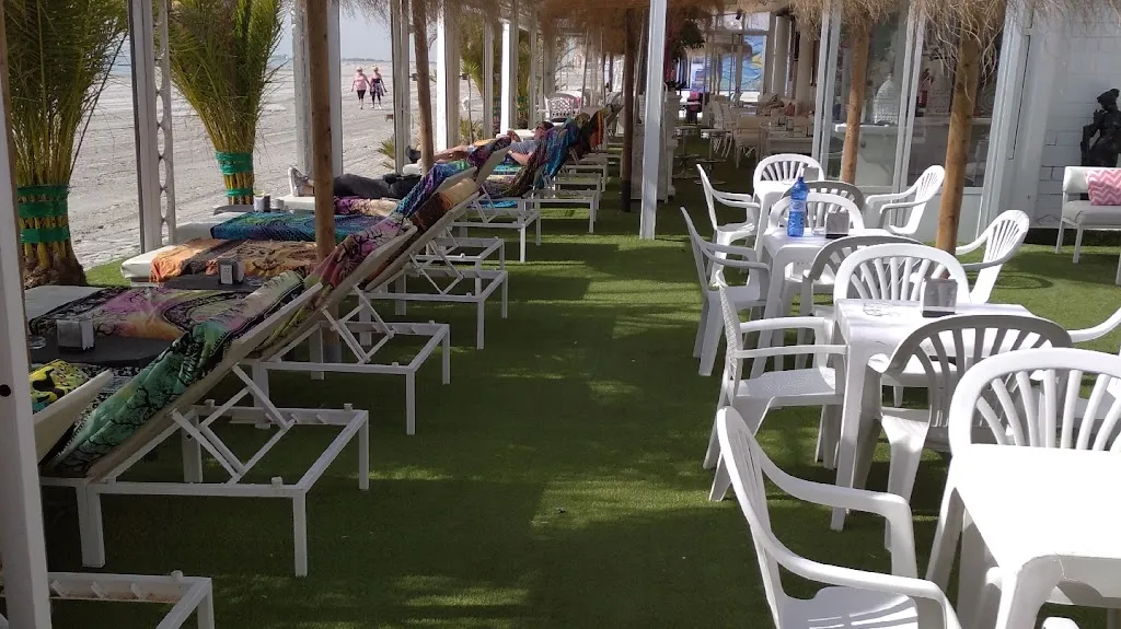 Cafe Paris Restaurante restaurant in Santa Pola