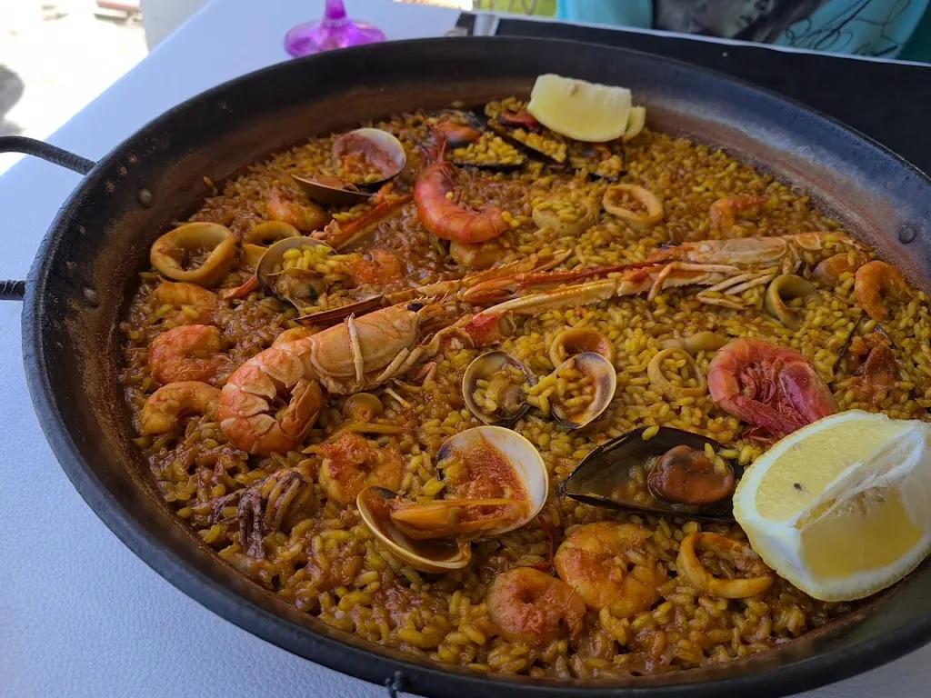 Cafe Paris Restaurante_Santa Pola_slider_image_2